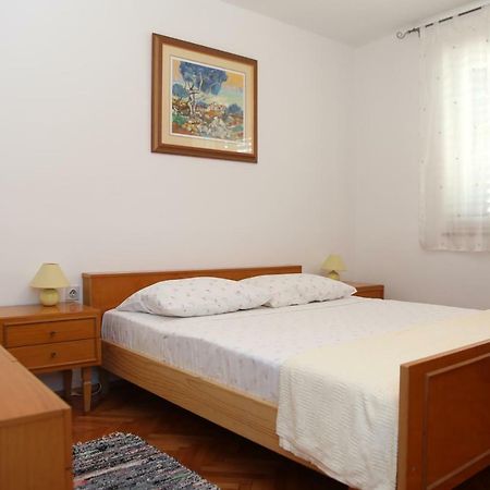 Seaside Apartment Tisno Eksteriør bilde