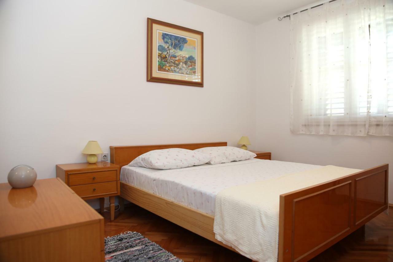 Seaside Apartment Tisno Eksteriør bilde