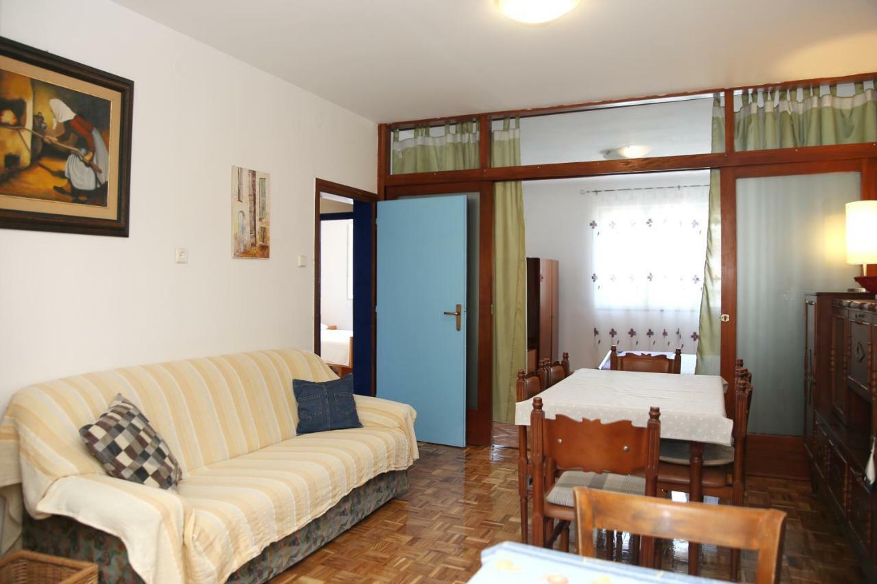 Seaside Apartment Tisno Eksteriør bilde